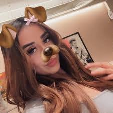 Lauren Doss's Instagram, Twitter & Facebook