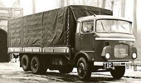 A Dutch Scania Lv 75 With Werkspoor Fiberglass Cabine Classic Trucks Big Trucks Trucks