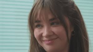 Daniela Luján debe elegir entre Martín Ricca e Imanol Landeta, ¡justo en la  nostalgia millennial!