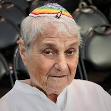 We are saddened to announce the death of longtime CBST member D'vorah  (Doris) Stoll, z"l. She died yesterday evening, Nov. 2