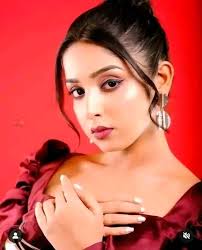 Who is your favorite flower lady 😘