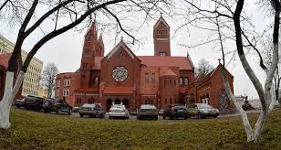 Все чтения и молитвы в этот день посвящаются троичности бога, тогда как пятидесятница у католиков связывается исключительно с новозаветным сюжетом о. Katolicheskaya Troica 2017 Otmechaetsya 11 Iyunya 2017 Goda