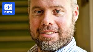 Light speed research nets Eureka prize