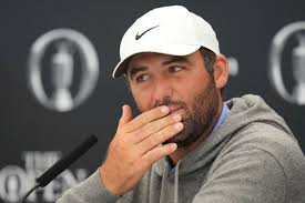 Tiger Woods Turns Heads With Rare Public Appearance