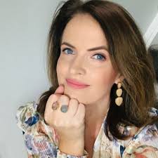 Elaine Ahern (@eahern3)