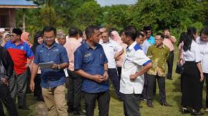 Seramai 21 orang pegawai daripada semua unit yang diketuai oleh encik abidin marjan telah melaksanakan pemantauan bermula jam 8.45 pagi sehingga.5.00 petang.objektif pemantauan. Majlis Ramah Mesra Bersama Persatuan Ibu Bapa Dan Guru Pibg Dan Warga Pendidikan Pejabat Pendidikan Daerah Beaufort Dan Pejabat Pendidikan Daerah Papar Di Sk Binsulok Membakut Kementerian Sains Teknologi Dan Inovasi