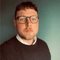 60+ "Tom Saxton" profiles