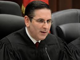 Juez Gelpí designa monitor federal interino