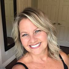 They are back in stock!!!! And I am giving 1 away!!! 1- subscribe to my  YouTube channel 2- tag a friend in the comment section 🙌🏽 Winner will be  announced Friday at