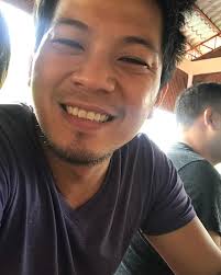 HAPPIEST BIRTHDAY TO MY YUL SERVO ESTE ROMNICK SARMENTA HAHAHAHAHA 😂 see  last 2 photos for reference 😁 @ajcenzon Ps. Photos taken 7 years ago ✌🏻