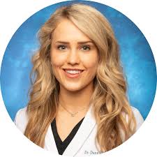 About Dr. Dana — FootDocDana👣