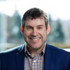 Kevin Zollinger's Instagram, Twitter & Facebook