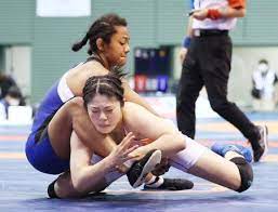 レスリング全日本選抜 女子53キロ級 17歳の藤波朱理が優勝 2021年5月27日 17時35分 レスリング レスリングの全日本選抜選手権、強豪が出場した女子53キロ級で17歳の高校3年生、藤波朱理選手が優勝し2024年のパリオリンピックの代表争いへ名乗りをあげました。 ï¼'ï¼—æ­³ã®è—¤æ³¢ åˆï½–ã§ä¸–ç•Œä»£è¡¨ ã‚¹ãƒãƒ¼ãƒ„ ãƒ‡ã‚¤ãƒªãƒ¼ã‚¹ãƒãƒ¼ãƒ„ Online