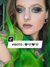 Love this black and grey combo so much I did it again. 🩶🖤🩶🖤 #motd ...