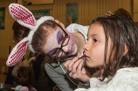 Epworth UMC holds indoor Easter egg hunt