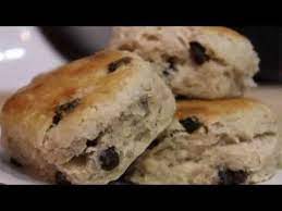 How To Make Martin 39 S Mama 39 S Raisin Butter Biscuit Recipe Youtube Biscuit Recipe Raisin Recipes Butter Biscuits Recipe