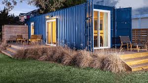 This shipping container tiny house comes with a porch! Top 10 Skycontainer Wohncontainer Container Haus Schiffscontainer