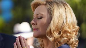 Filthy Rich' reviews: Critics praise 'guilty pleasure,' Kim Cattrall