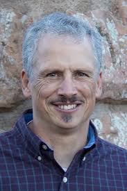 Parenting With Love And Logic (Updated and Expanded Edition): Cline,  Foster, Fay, Jim: 9781576839546: Amazon.com: Books