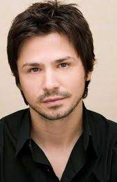 Best Men S Hair For Round Face Mens Hairstyles 2013 Mens Hairstyles Round Face Round Face Men Short Hair Styles For Round Faces