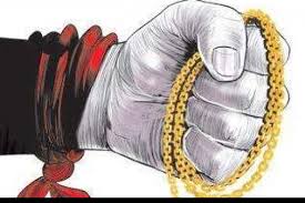 In 10 minutes, Odisha robbers make away with cash, gold worth Rs 10 crore-  The New Indian Express