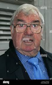 Frank Burnside's Instagram, Twitter & Facebook