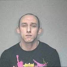 Police appeal for help to trace wanted Batley offender Daniel Lee Schofield 