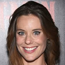 Though rachel is a successful attorney and a loyal, generous friend, she is still single. Something Borrowed 2011 Rotten Tomatoes