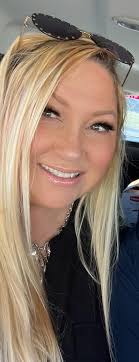 Dallas introduces herself and her custom designs