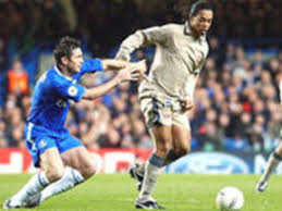 Our thoughts and prayers are with ronaldinho after the death of his mum. Wer Ist Besser Lampard Oder Ronaldinho Champions League Kicker
