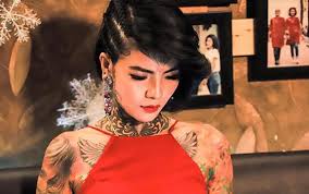 Hinh anh gai xam tro kin nguoi. 3 Hotgirl XÄƒm Trá»• Ná»•i Tiáº¿ng Mxh Bá»‹ Máº¹ Ruá»™t Tá»« Máº·t Va Cai Káº¿t Khiáº¿n Ai CÅ©ng Ngáº¡c Nhien