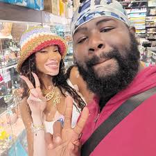 Kyng Aaron Walls (@kyngbeardgang74) · Instagram 照片和视频