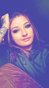 31 mom of 2! Northern Colorado Christian Love being outside! Love music  Love concerts Love animals Love anything fast and loud! Pretty laid back if  you wanna know more ask!