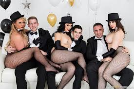 ▷ Kristina Rose В Brazzers New Years Eve Party (Фото 1) | Brazzers