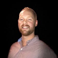 I'm officially an alumna of Bowling Green State University! Huge thank you  to the university, the College of Business, faculty & staff, organizations,  family & friends, & many others. Without you… |