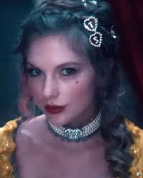 Love Actually Pearl Gram Clip