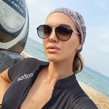 Desert edition ✨️ 🏜 *magical, peaceful, loving desert 🤎 . . . . . . . . .  #ik #ivanamarkovic #doha #dohamodels #dohaphotography #doha_photography  #dohalife #qatar #qatarmodels #qatargirls #dohadesinger #qatardesinger  #qatarlife #qatarfashion #