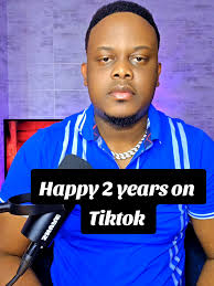 Célébrons 2 ans sur TikTok!