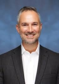 Jonathan Hinton's Instagram, Twitter & Facebook