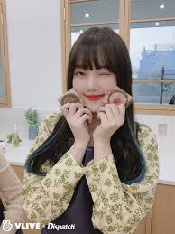 Gfriend Yerin Vlive Dispatch Valentines Day Chocolate Behind