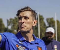 Welcome to the doggies 🐶 2024 UNSW Head coach Robbie Chancellor. 12 years  AFL experience, across clubs Hawthorn, Melbourne and St Kilda in a variety  of analysis, development and coaching roles. Senior