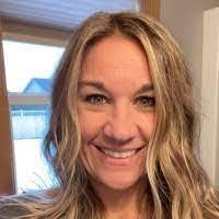 Beth Zellner's Instagram, Twitter & Facebook