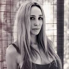 Jo Hendrix's Instagram, Twitter & Facebook