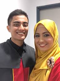 Congratulations Shabil! Alhamdulillah, dah graduate my darling son! ❤️❤️❤️  May you have a very bright future inshaallah and continue to be the loving  filial son ... amiin