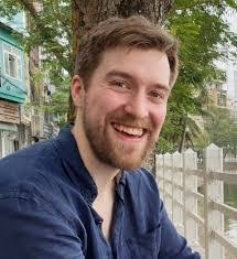 Amanda Heuer's Instagram, Twitter & Facebook