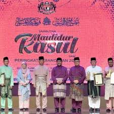 Kelahiran rasul) atau maulud nabi muhammad saw ialah hari bersejarah keputeraan nabi muhammad. Senarai Nama Penerima Anugerah Maulidur Rasul 2019