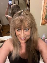 Lisa Devita's Instagram, Twitter & Facebook