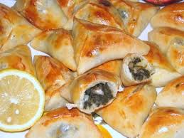 Recette Libanaise Fatayer Aux Epinards Recette Facile Recette Recettes De Cuisine Recettes Libanaises