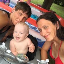 Amber Markey (@BornAhugeOUfan)