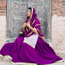 ਗੱਲ ਸਹੀ ਲਗੀ ਤਾ ਲਾਈਕ ਮੀ...